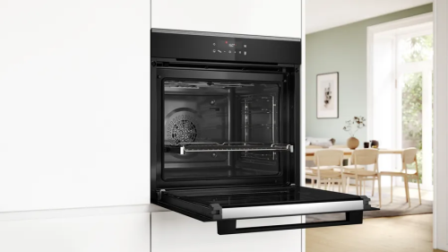 Духовой шкаф BOSCH HBG272EB3